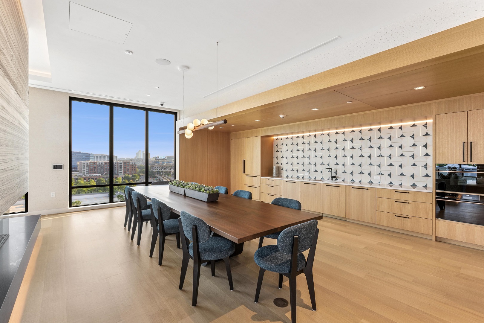 City View lounge kitchen