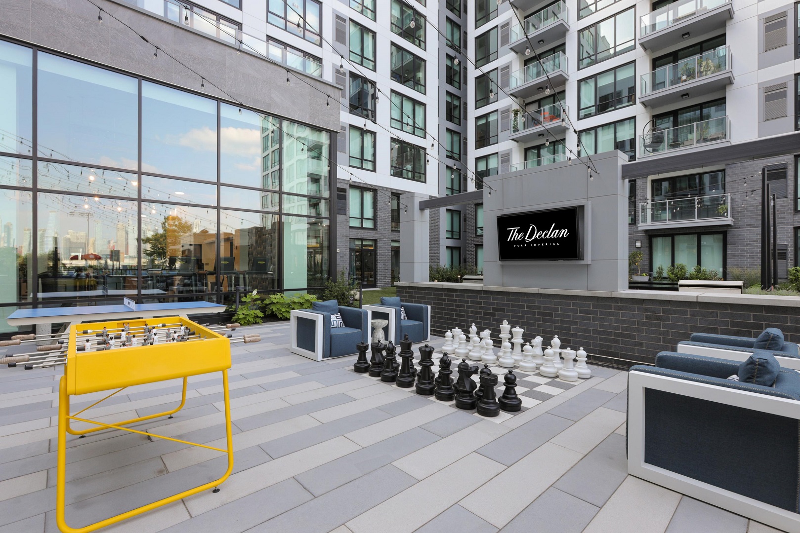 Outdoor chess and games